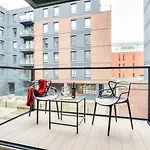 Apartament Chwaliszewo Z Balkonem - Free Parking